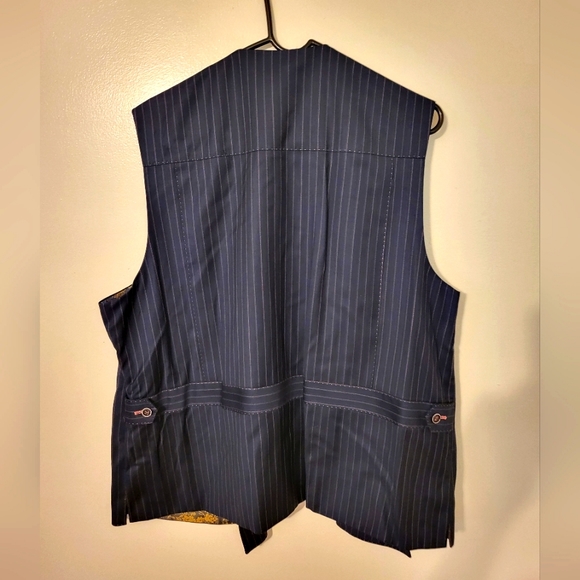 3 piece suit - Picture 6 of 16